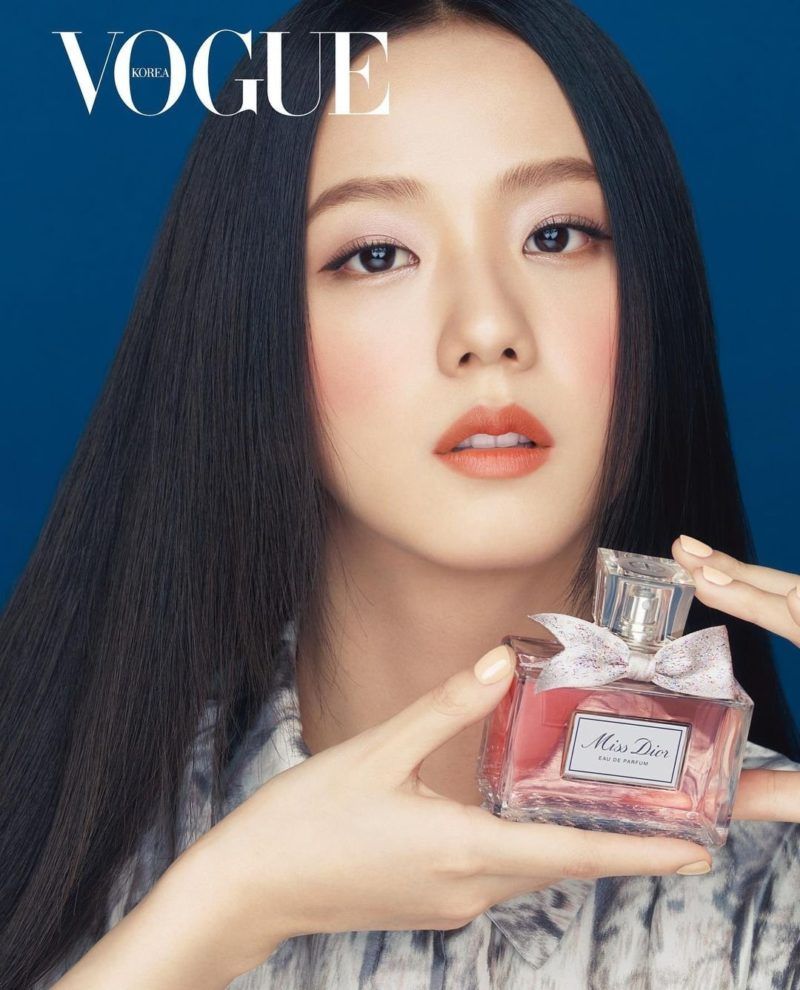 Jisoo BLACKPINK dalam majalh Vogue