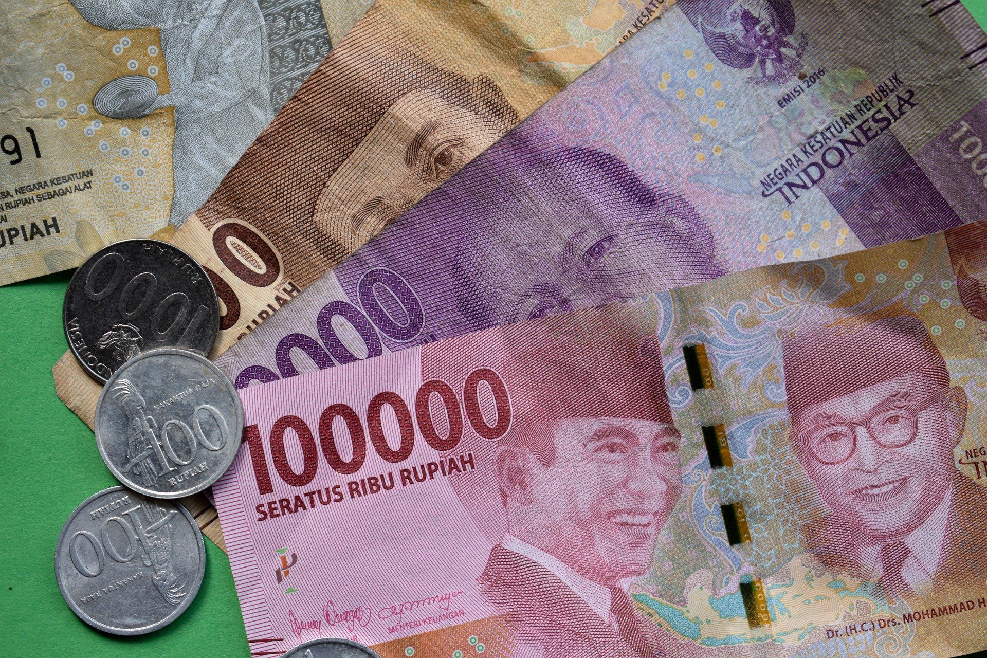 Pilih KUR Mandiri yang sesuai dengan usaha anda, bisa cair mulai dari Rp10 juta hingga Rp500 juta