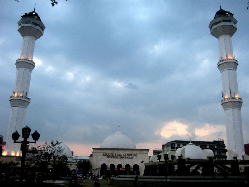 Jadwal Waktu Shalat Untuk Bandung Dan Sekitarnya, Kamis 20 Januari 2022