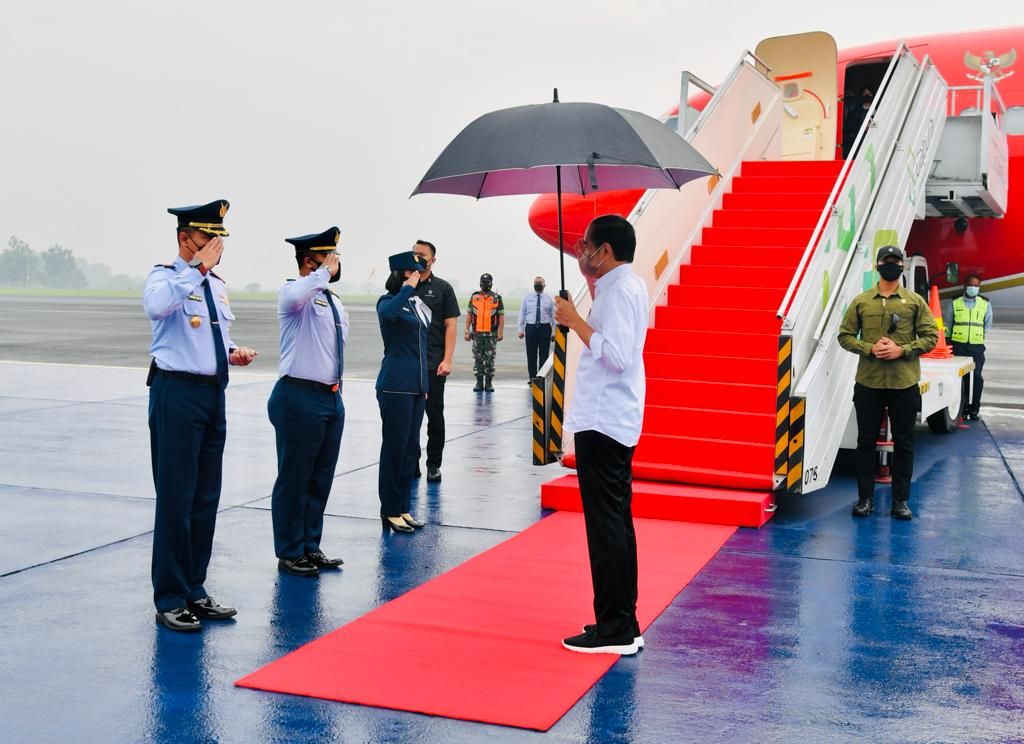 Jokowi Tinjau Groundbreaking Kawasan Industrial Park Indonesia Di ...