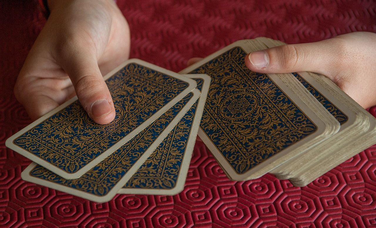 Ramalan Kartu Tarot Untuk Bulan Januari 2022 Cancer Masalah Pekerjaan Atau Cinta Taurus Gangguan Besar Pikiran Rakyat Tasikmalaya Halaman 3