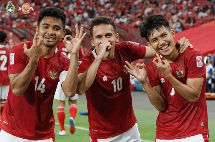 Hasil akhir skor Indonesia (4) vs Singapura (2) semifinal Piala AFF 2020 Sabtu malam 25 Desember 2021. Ezra Walian, Arhan, Egy pahlawan! 