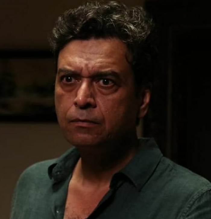 Karakter Basant Mahavir yang diperankan Satyajit Sharma dalam serial drama Balika Vadhu terlanjur melekat membuatnya sulit populer di film lain.