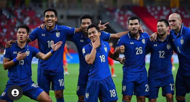 Rata-rata usia pemain timnas Thailand pada laga Piala AFF 2020 kali ini adalah 27 tahun, termasuk senior dibandingkan dengan timnas Indonesia yang hanya 23 tahun.