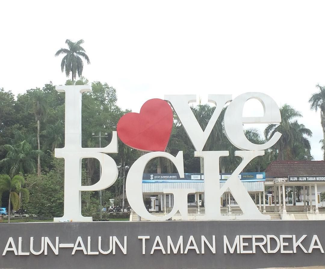 Pusat Jajanan dan Wisata Kuliner Pangkalpinang Bangka Belitung. 