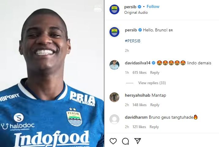 Senyum bahagia Bruno Cantanhede, dalam balutan jersey Persib Bandung