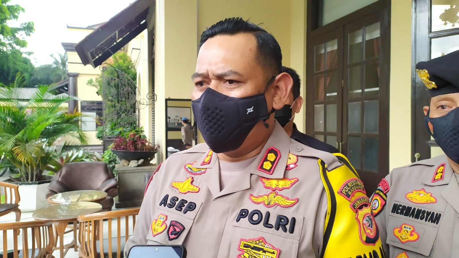  Kabagops Polrestabes Bandung AKBP Asep Pudjiono.