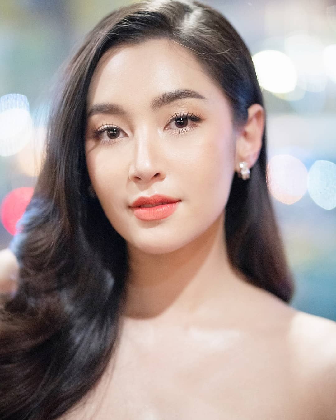 Aktris Thailand, Bella Ranee