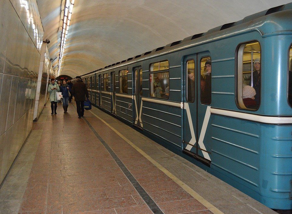 Stasiun metro Kiev adalah stasiun bawah tanah terdalam di dunia