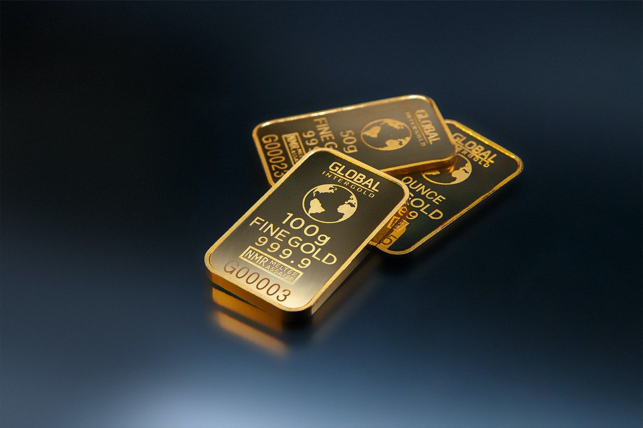 Ilustrasi - Harga emas Antam dan UBS 24 karat di Pegadaian hari ini Sabtu 15 Januari 2022. Cek daftar harganya di sini.