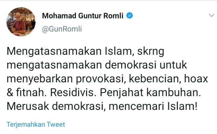 Cuitan Guntur Romli soal ucapan Habib Bahar jika dirinya ditahan demokrasi Indonesia sudah mati.