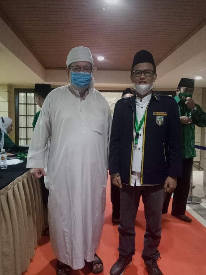 Daden Ahmad Sugiri Ketum IPMA saat bersama Tengku Zulkarnain dalam sebuah kegiatan