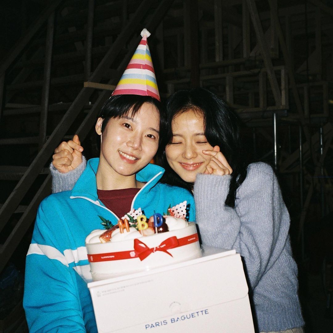 Jisoo dan Kim Mi Soo rayakan ulang tahun