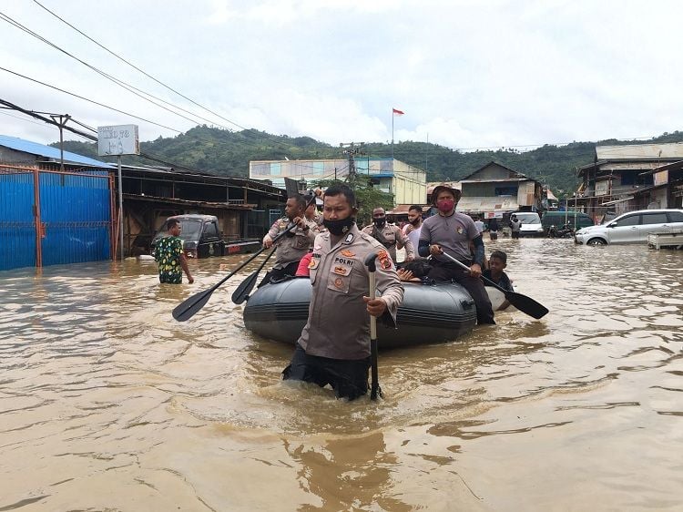 Pekan Pertama Awal 2022, BNPB Laporkan Terjadi 68 Kejadian Bencana Alam ...