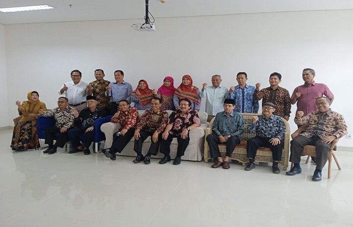 Sebanyak 25 profesor usai pertemuan pembentukan Forum Guru Besar Banten
