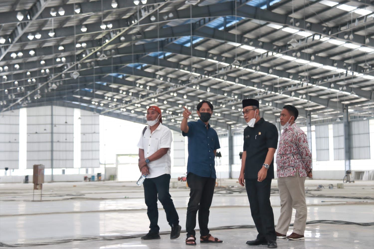Banggar DPRD Purbalingga saat sidak ke PT Victoria Beauty Industrial di Desa Bajong, Kecamatan Bukateja Purbalingga, ternyata belum punya IMB.