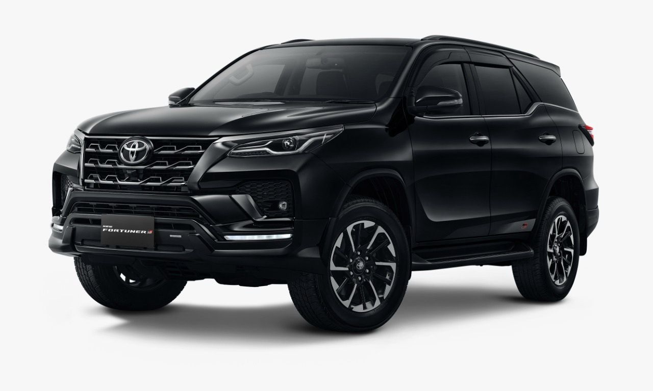 Toyota New Fortuner.