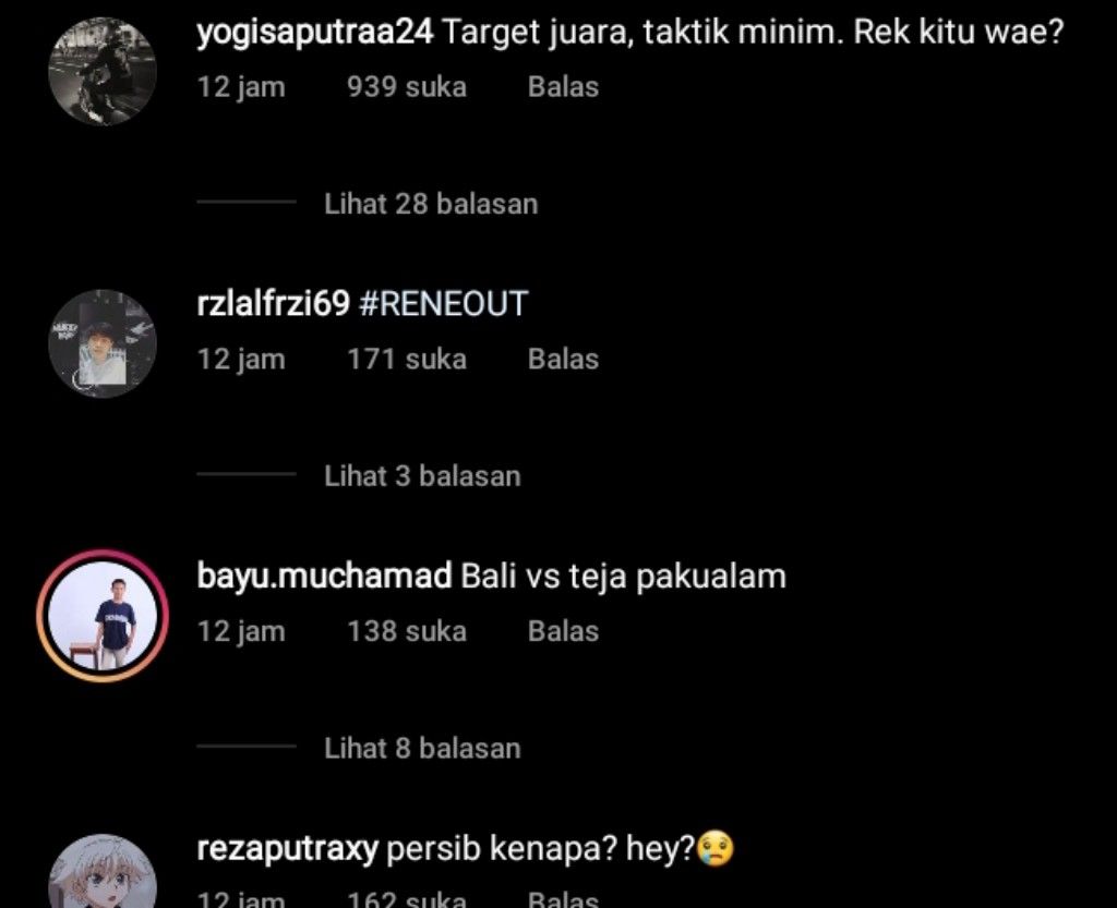 Tagar Rene Out ramai ditulis Bobotoh Persib Bandung usai kalah dari Bali United dengan skor 1-0