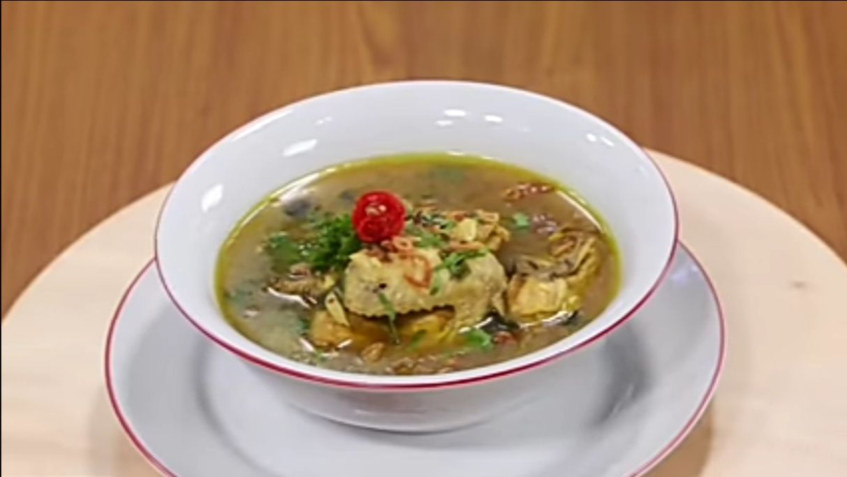 Soto Ayam Simpel ala Chef Rudy  Choirudin  dengan Bumbu 