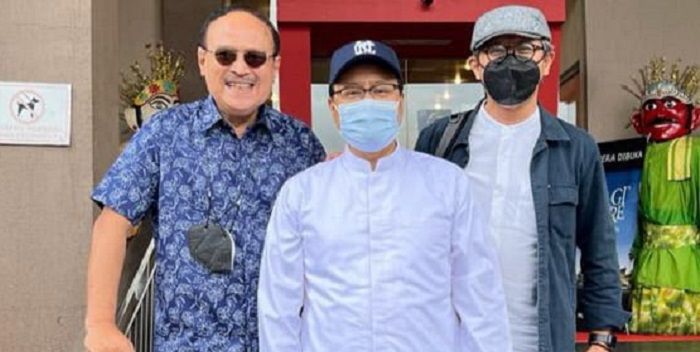 Wakil Sekjen PBNU Masa Khidmah 2022-2027 Najib Azca (kanan) bersama koleganya, Eros Djarot (kiri) dan Syaifullah Yusuf.*