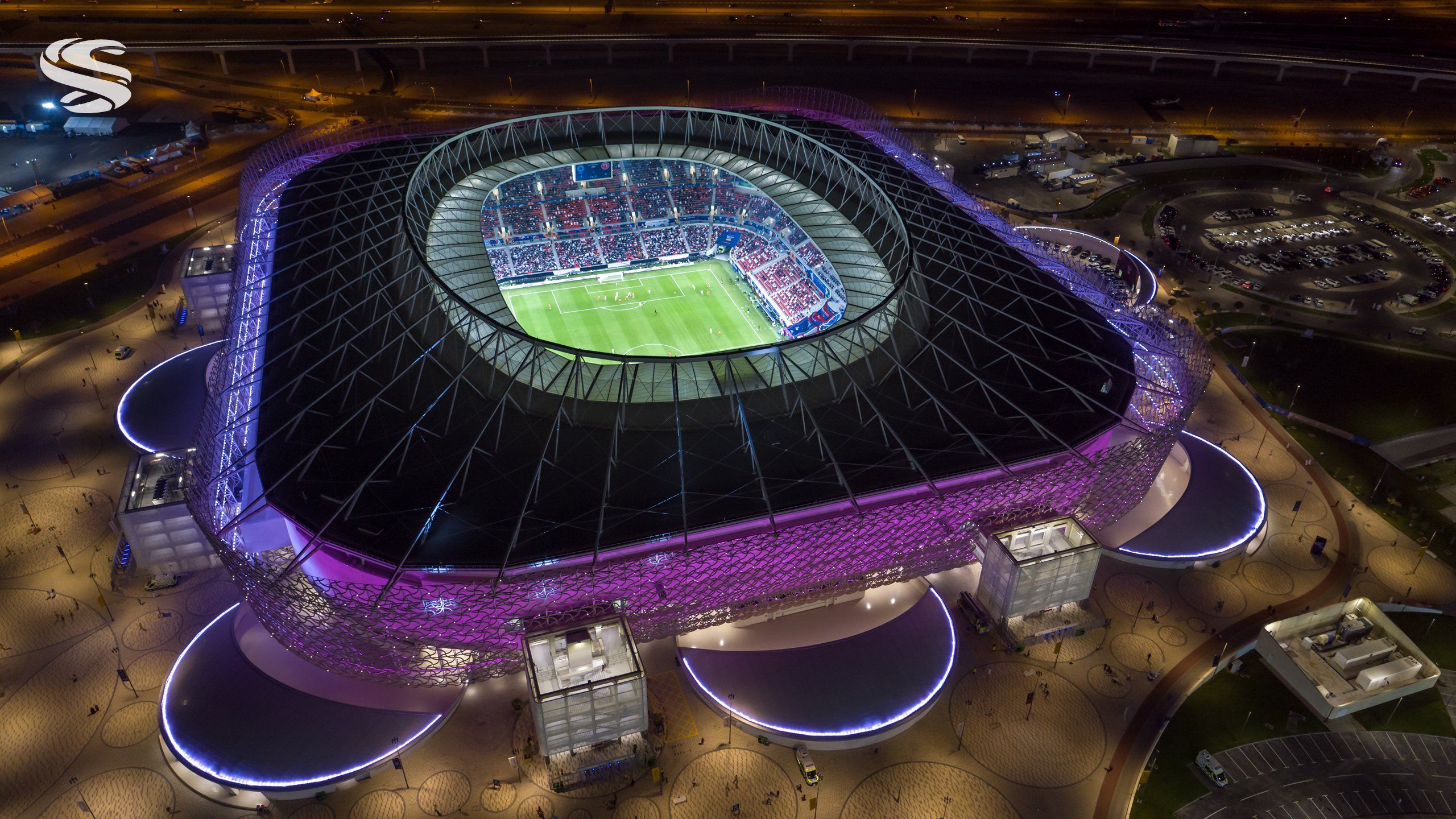 Stadion Ahmad Bin Ali Qatar
