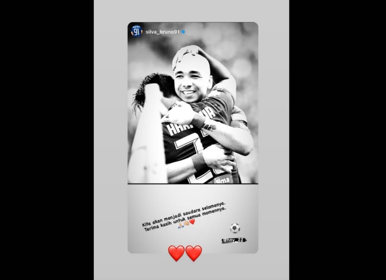 Unggahan foto terbaru Bruno Silva pada akun Instagram pribadinya, tampak Hari Nur Yulianto, pemain depan PSIS Semarang.