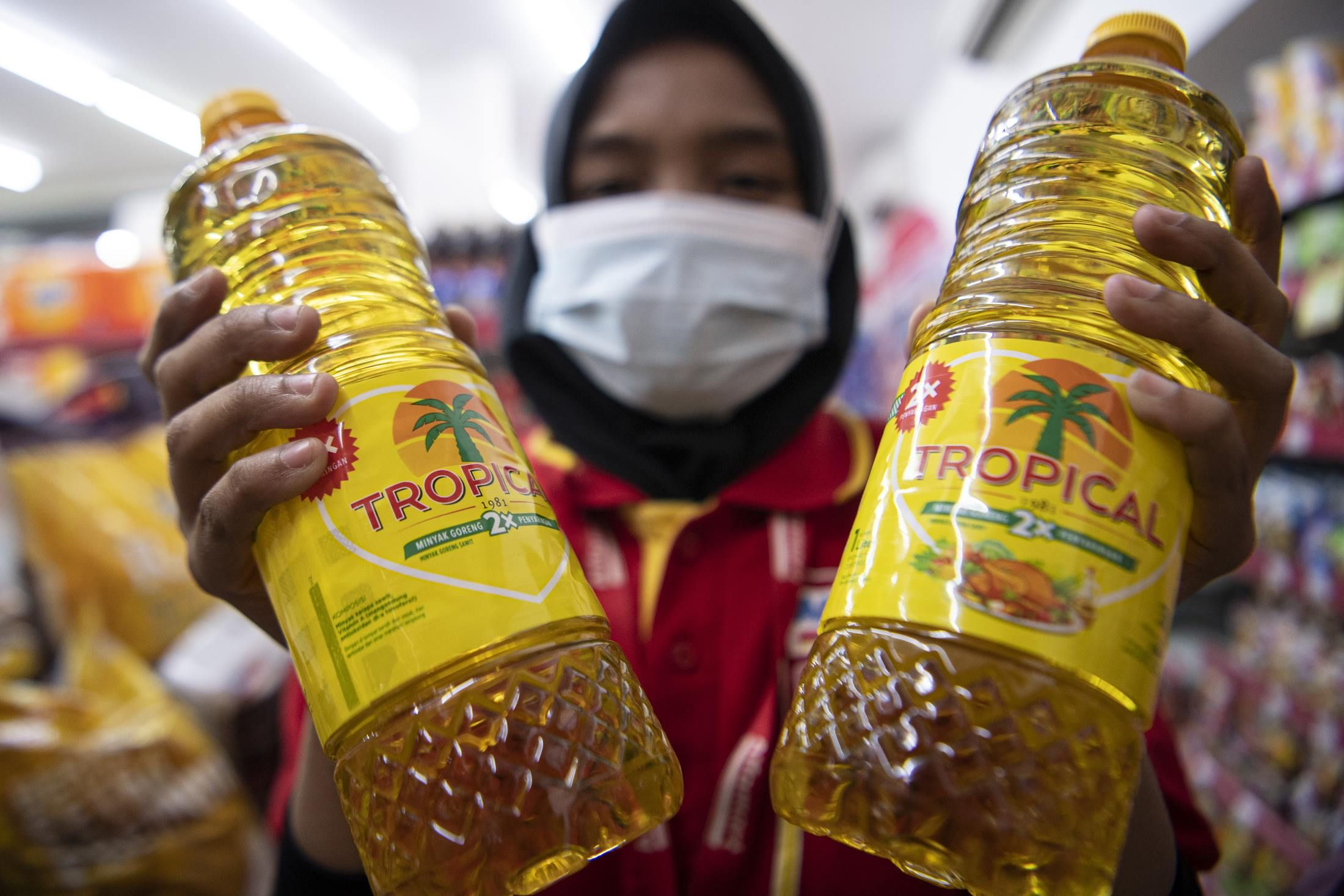 Mulai Hari Ini Harga Minyak Goreng Tak Lagi Rp 14 Ribu Cek Daftar 