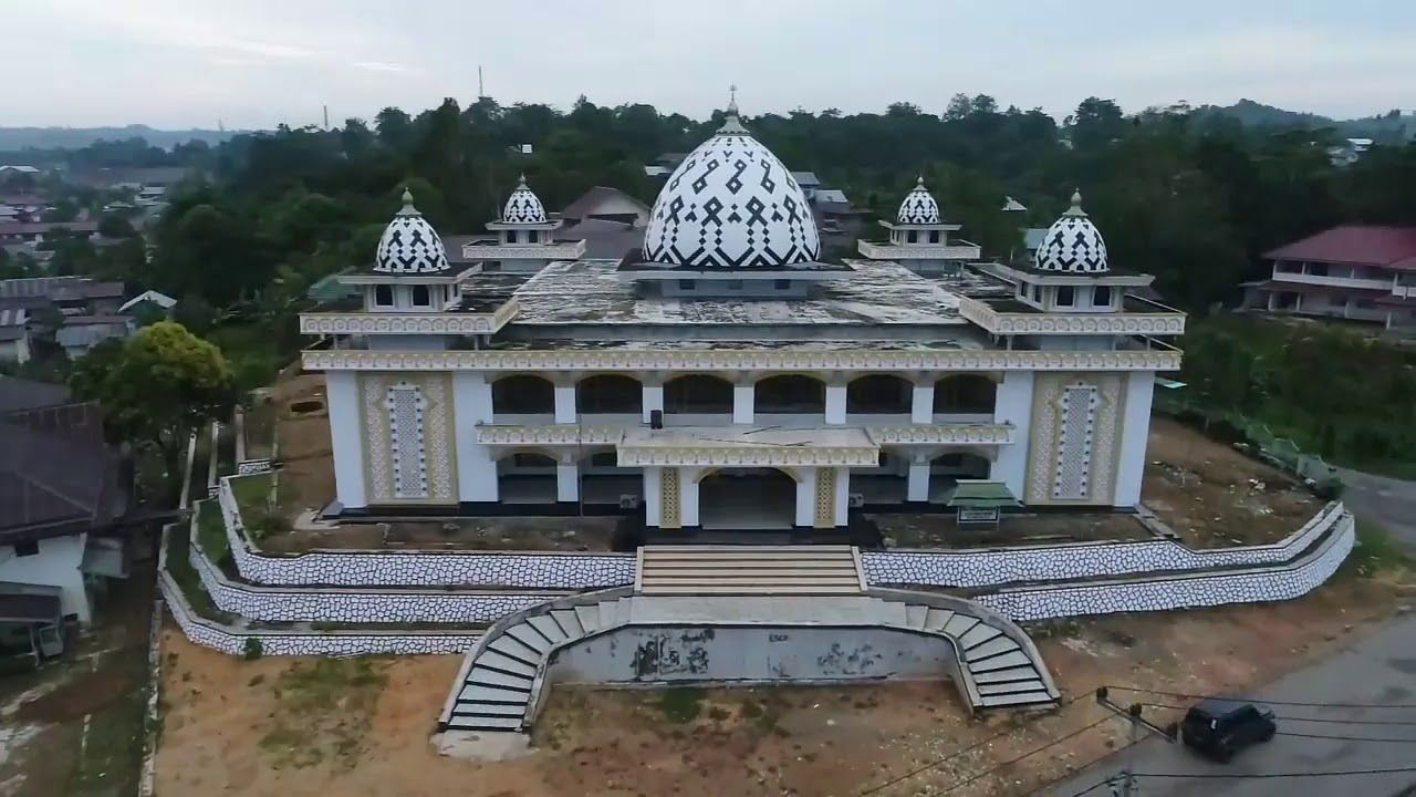 Masjid Al Muawanah Sanggau