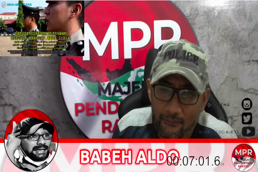 Pendiri MPR Babeh Aldo memutar video anggota Polri berbahasa mandarin.