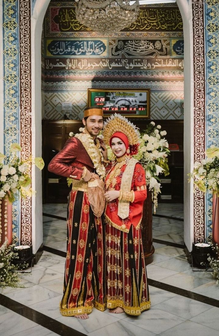 Achmad Megantara dan Asri Faradila Menikah