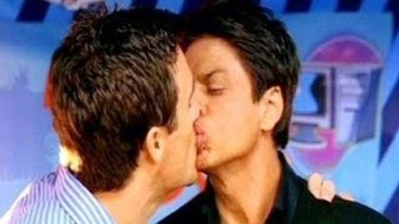 Ciuman sesama jenis Shah Rukh Khan 
