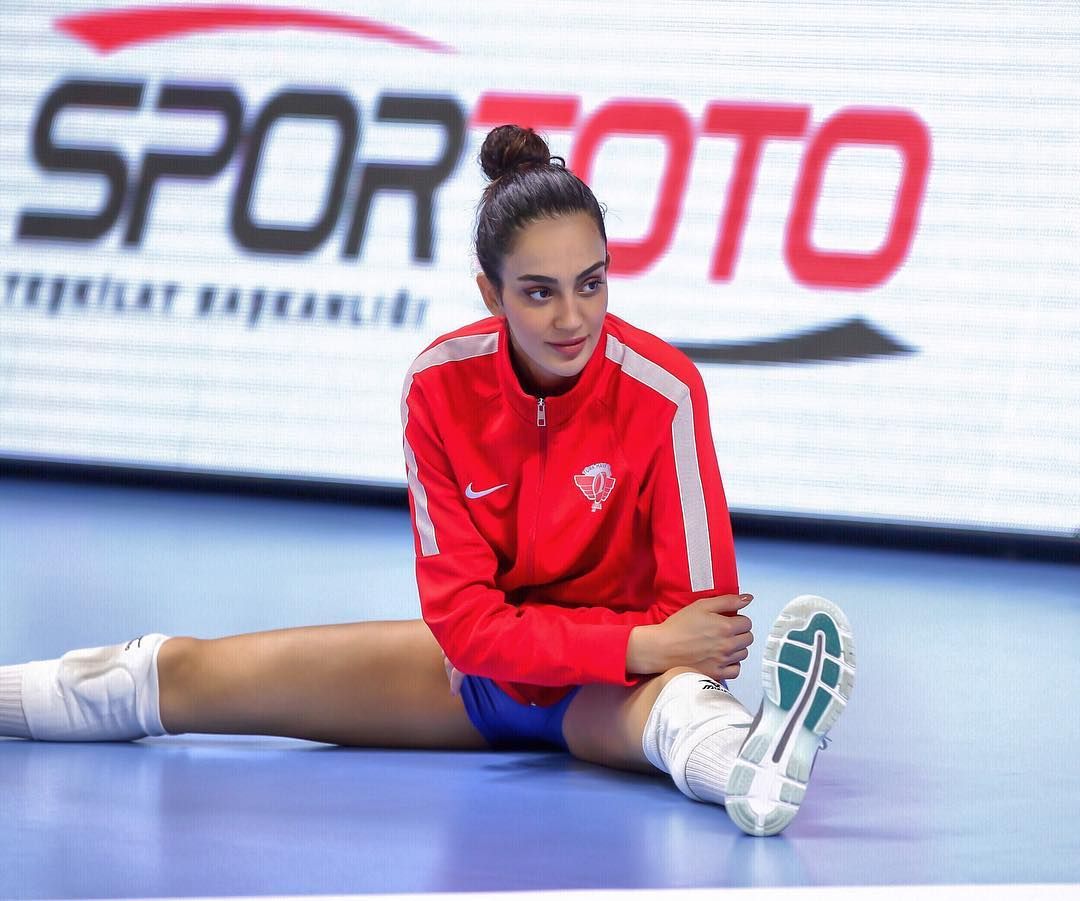 Yagmur Mislina Kilic atlet voli putri dari Turki