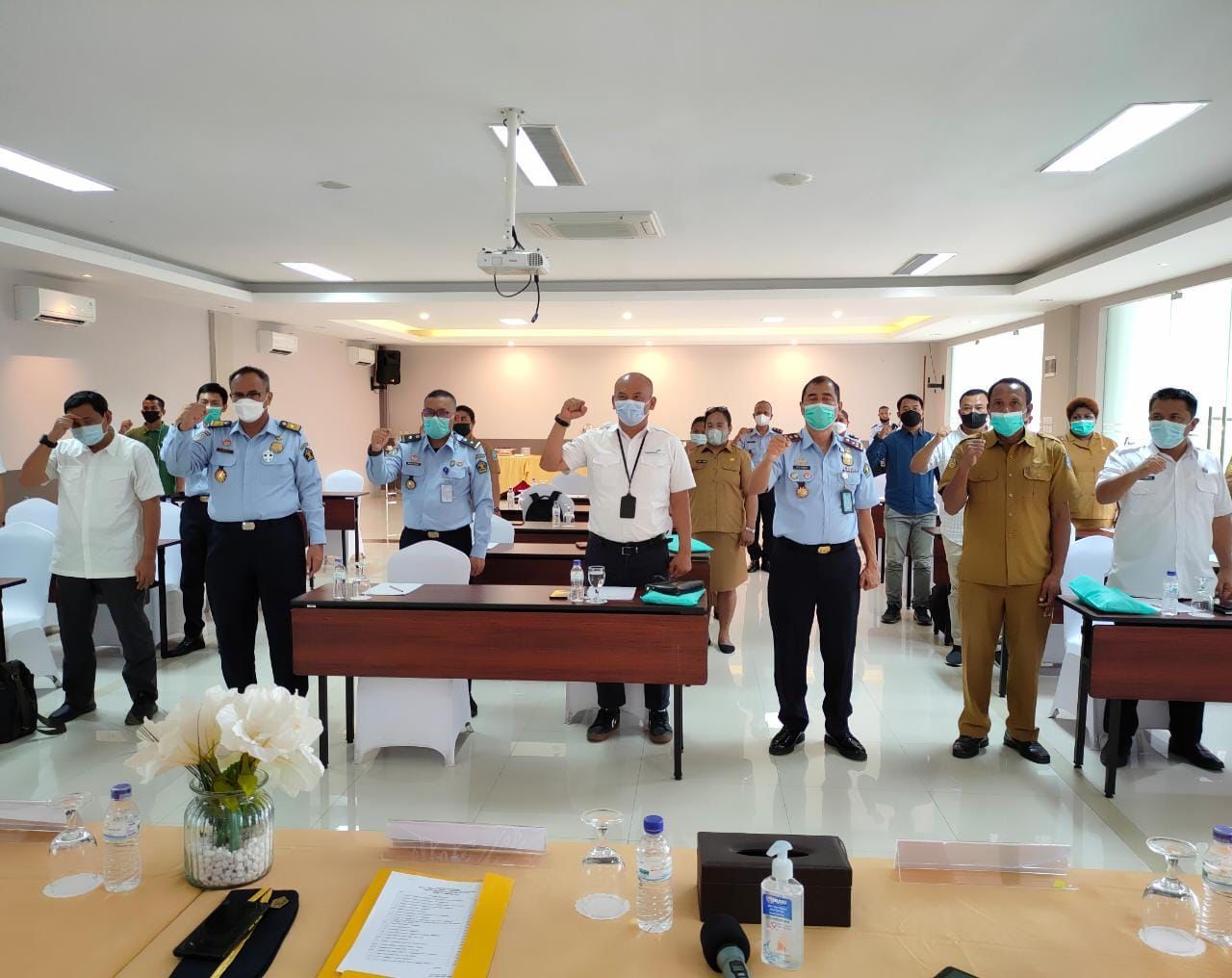 Suasana Rapat Pengawasan Orang Asing di Jayapura.