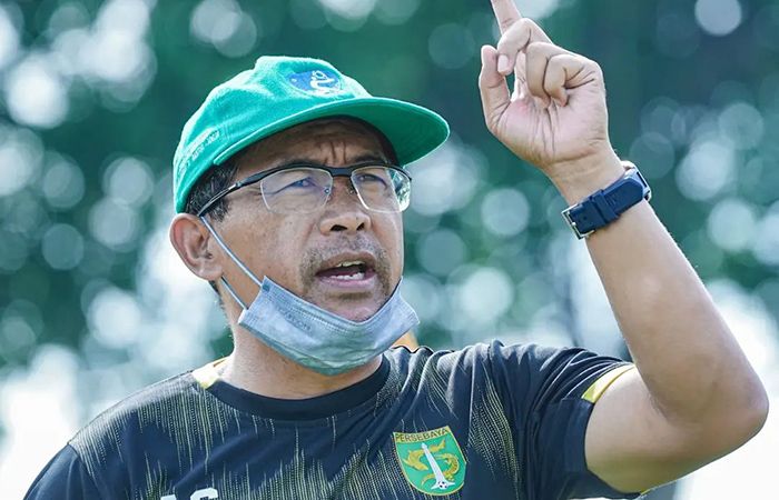Pelatih Persebaya Aji Santoso Khawatir Kualitas Liga 1, Buntut Pertandingan Dipaksakan saat Badai Covid-19 - Zona Surabaya Raya