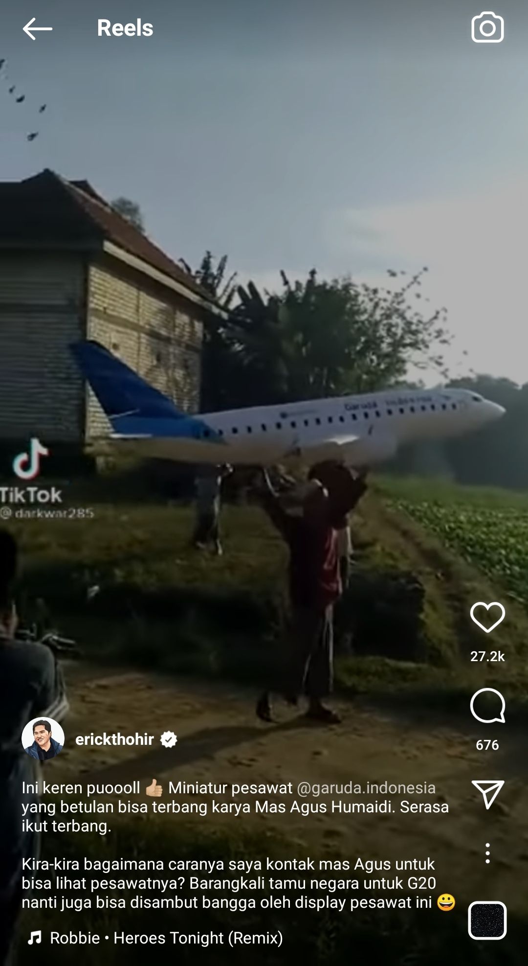 Erick Thohir minta bantuan netizen untuk mencari pria yang terbangkan miniatur pesawat Garuda yang viral di TikTok