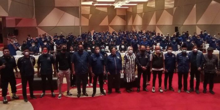 Ketua DPW Nasdem Jawa Barat Saan Mustofa pada acara kaderisasi dan pendidikan politik di Kota Tasikmalaya, Minggu 6 Fabruari 2022.*