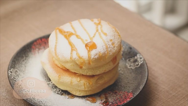 Tampilan pancake Jepang/ Youtube@pufflovaa