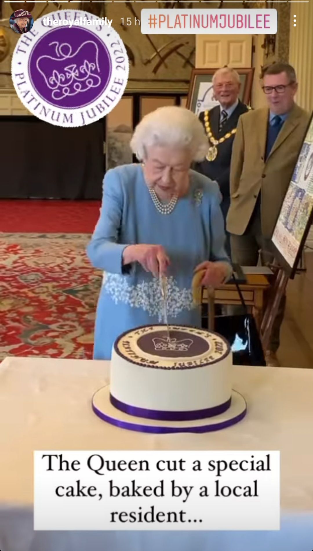 Pemotongan kue platinum Jubilee Ratu Elizabeth II/laman Instagram @theroyalfamily