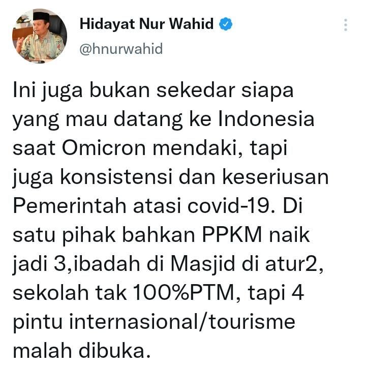 Cuitan Hidayat Nur Wahid yang menyindir pemerintah terkait lonjakan Covid-19.
