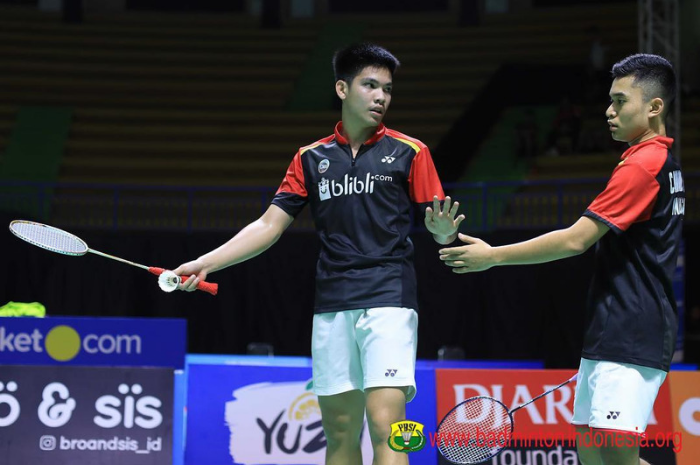 Simak biodata dan profil Leo Rolly Carnando, atlet badminton ganda putra Indonesia pasangan Daniel Marthin di turnamen Badminton Asia Team Championship (BATC 2022) lengkap dengan prestasi hingga akun Instagram.