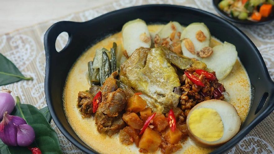 Cara Membuat Lontong Cap Go Meh Yang Enak Di Rumah Cocok Dihidangkan Setelah Perayaan Imlek