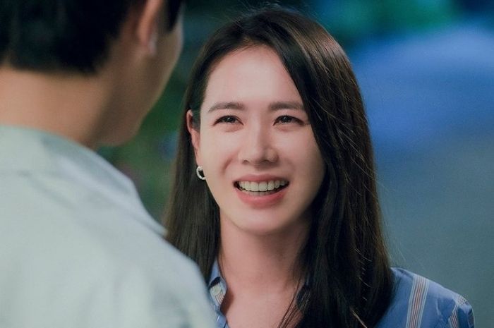 Son Ye Jin Pemeran Drakor Thirty Nine Pamer Chemistry Dengan Yeon Woo ...