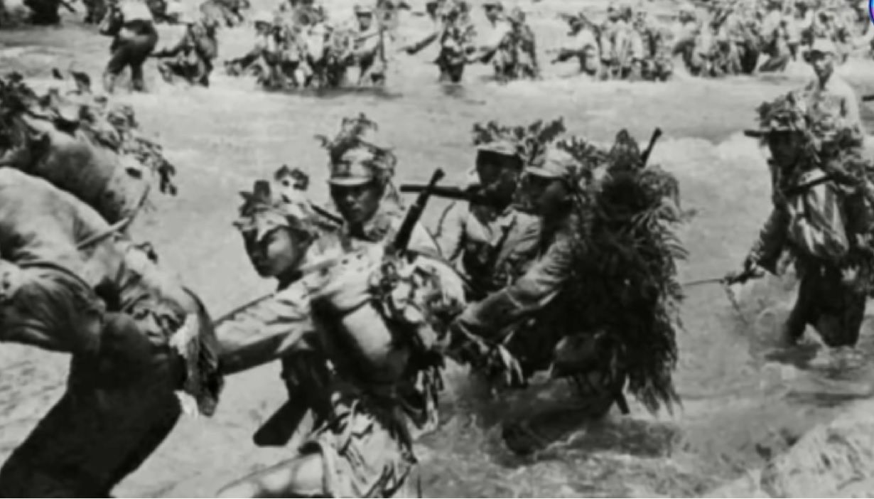 tentara Jepang menyeberangi Rawa Tangkapan Layar YT - Mindfit