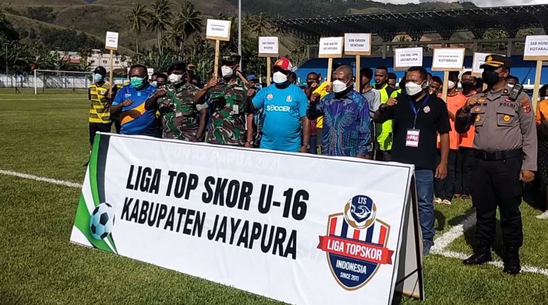 12 Tim SSB Peserta Liga TopSkor Papua U-16 Mainnya di Stadion Berskala Nasional. 