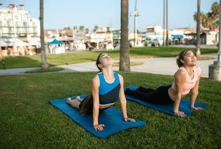 Yoga, salah satu latihan penting agat tubuh lebih baik.