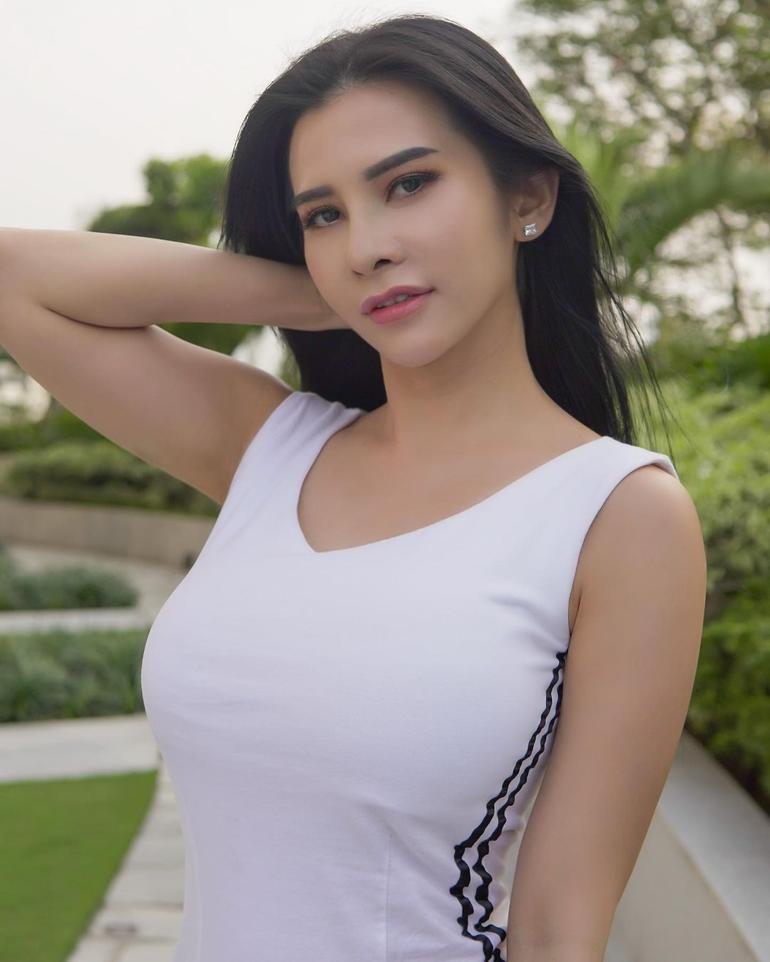 Profil Maria Vania Presenter Dan Artis Yang Aktif Dengan Pola Hidup Sehat Halaman 2 