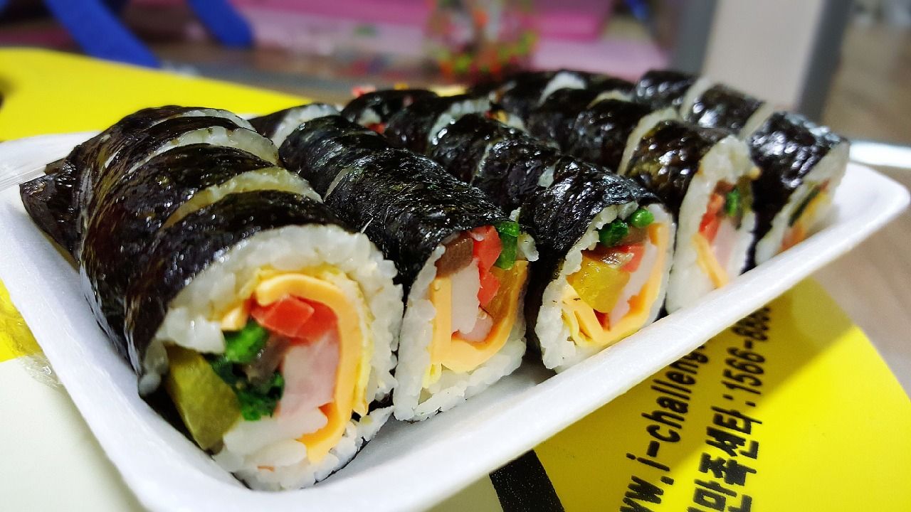 Resep Buka Puasa Cara Mudah Membuat Kimbap Nasi Gulung Khas Korea Selatan Dengan Bahan Sederhana 7901