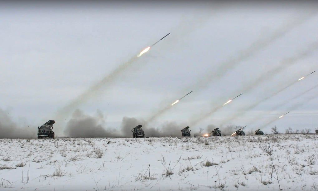 Ilustrasi serangan udara konflik Rusia dan Ukraina yang dimulai dari tuntutan Presiden Vladimir Putin. 