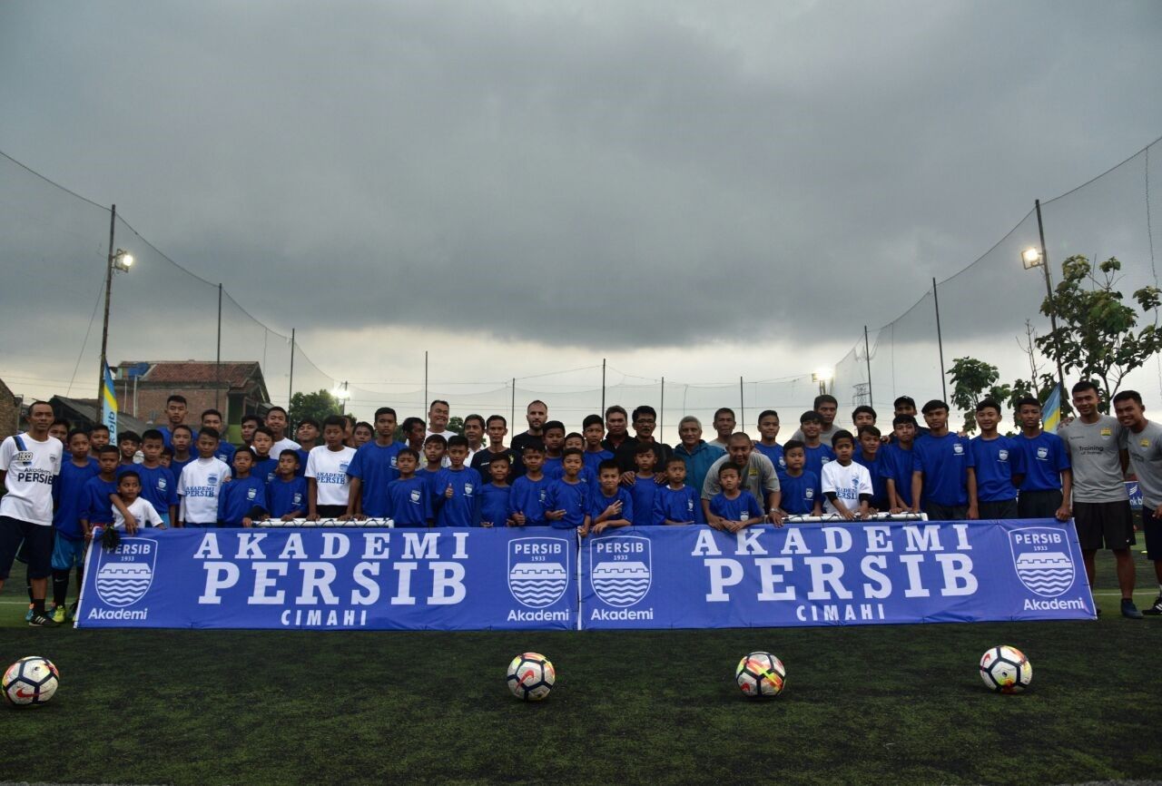 Berawal dari Lapangan di Gang Sempit, Akademi Persib Cimahi Tak Henti