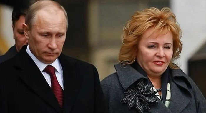 Vladimir Putin dan Lyudmila Putina, cerai setelah 30 taun menikah